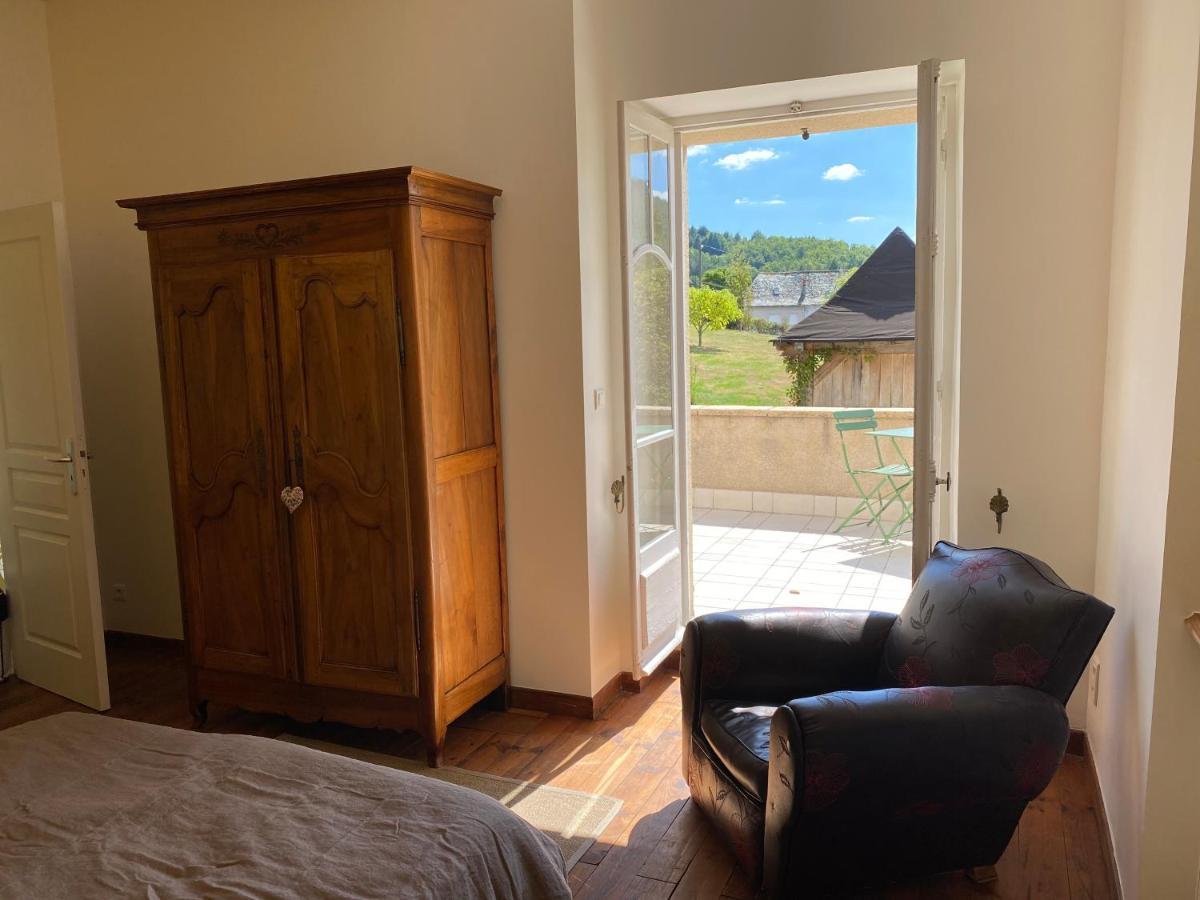 Le Clos St Georges Entraygues-sur-Truyère Kamer foto